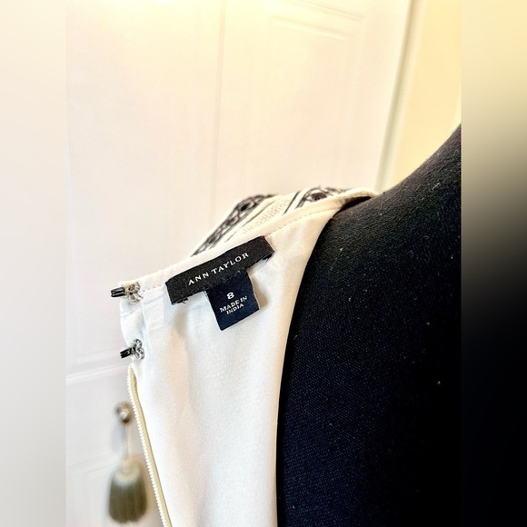 Ann Taylor linen blend shift dress w/blk beading &embroidery,back zip,hook&eye🖤 - Picture 12 of 16